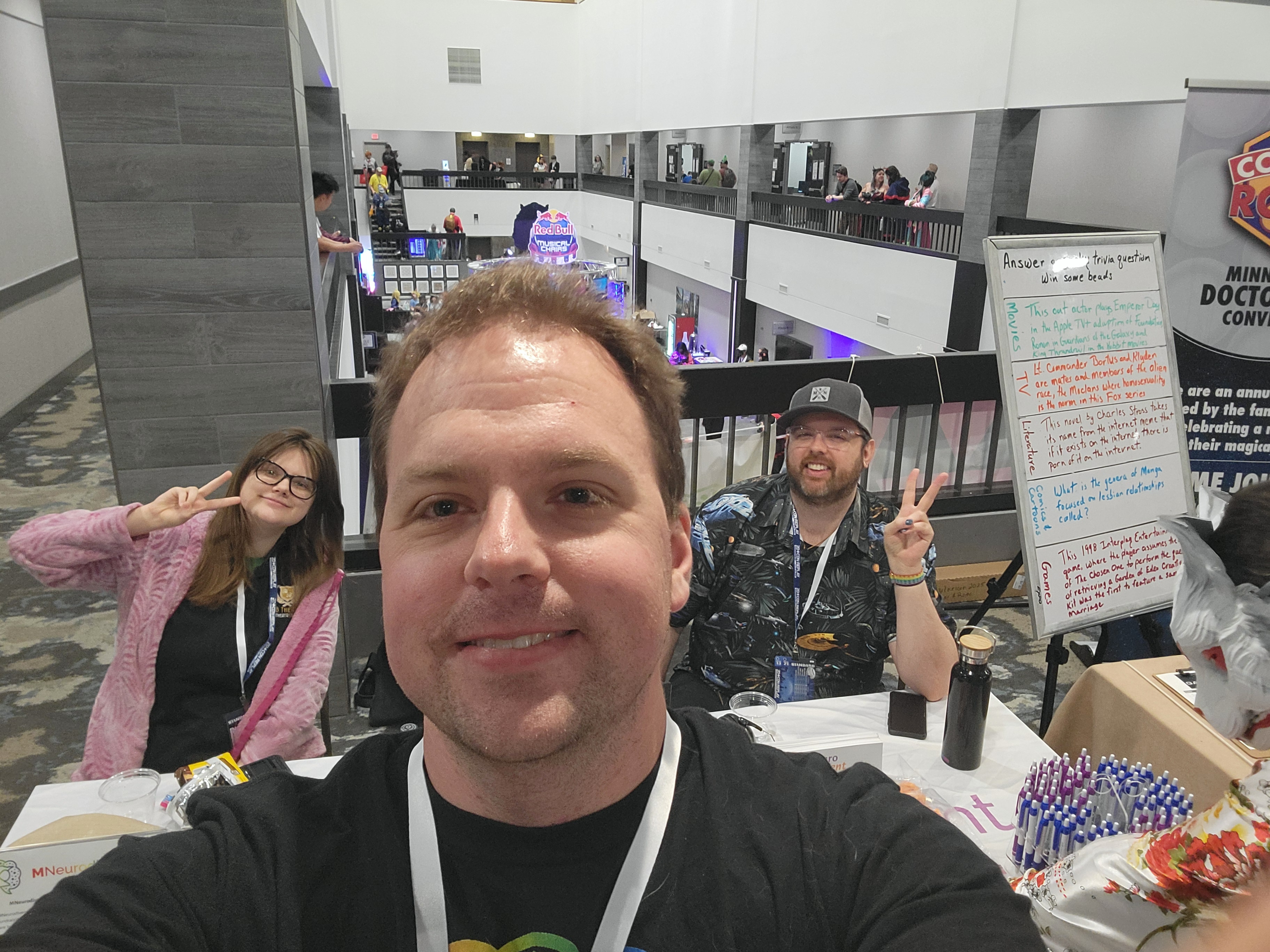 MNeurodivergent tabling at 2D Con.